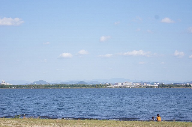 大津市で琵琶湖を眺めてBBQしたい？それならサンシャインビーチはいかが！