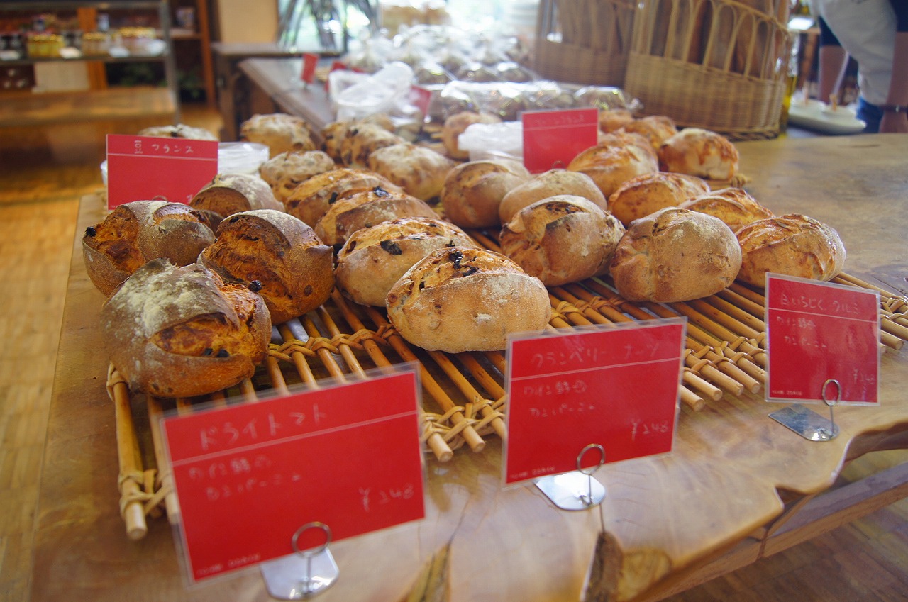 【東近江市の人気のパン屋まとめ】パンの匠ひとみ工房のパン達