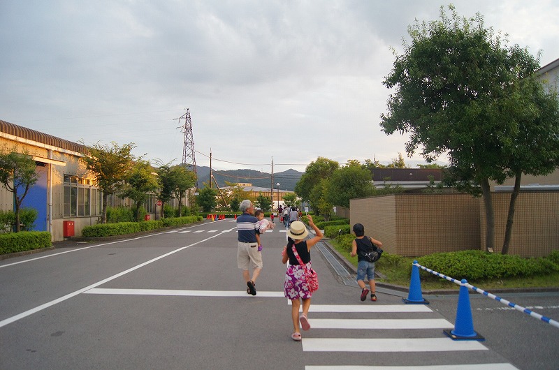 夏休み最後はTOTO滋賀工場夏祭りでラララライ♪まったり出来るお祭りでした。