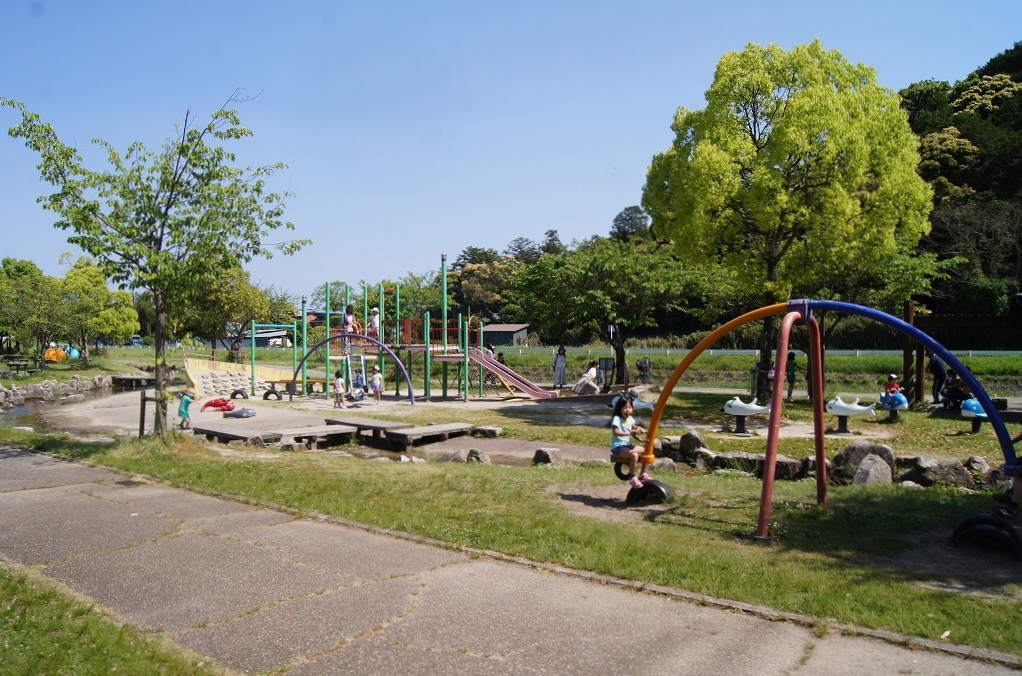 大津市の遊具がある公園まとめ。親子で大津市で遊ぼう！