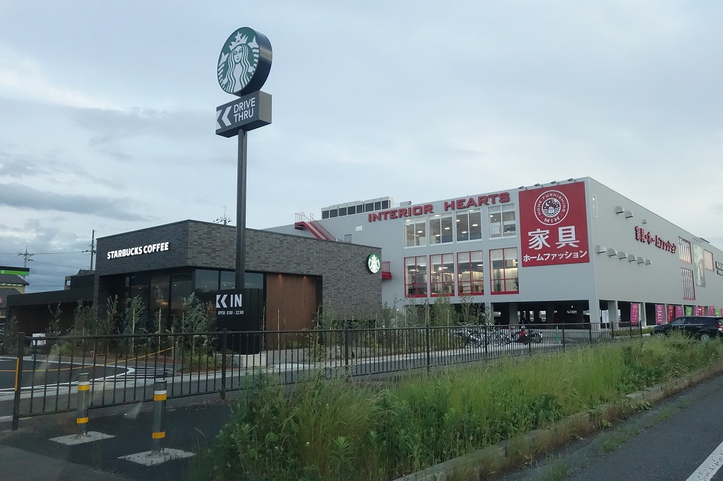 草津市に新しいスターバックス 草津駒井沢店がオープン!ほぼ栗東市との境にある場所です。