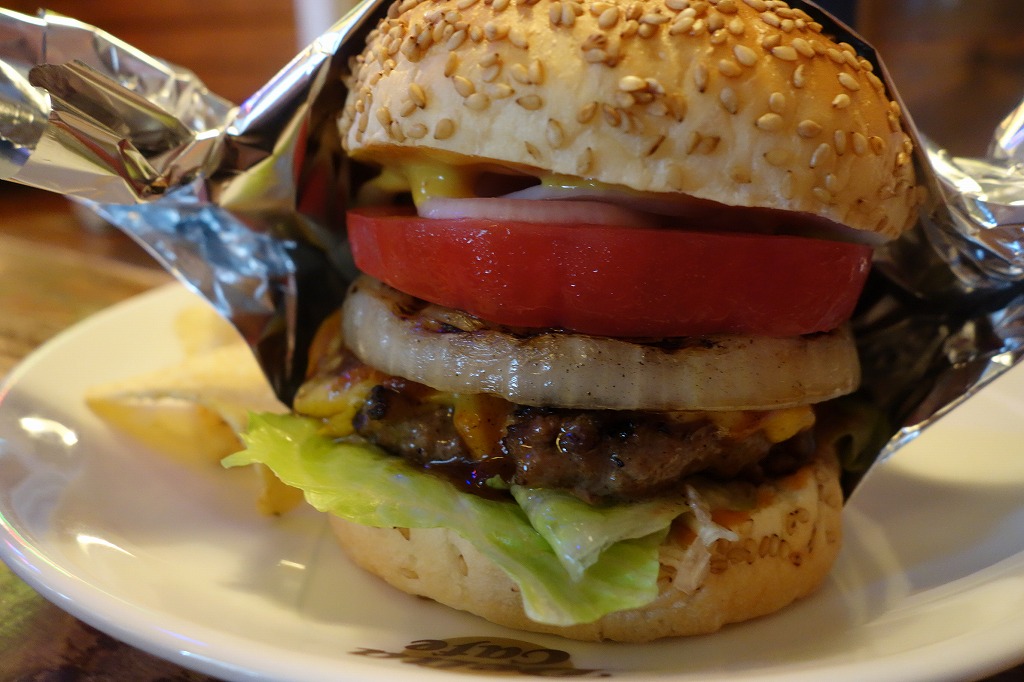 大津市、瀬田駅前「DELTA CAFE」でアルティメットなハンバーガー食す！の回