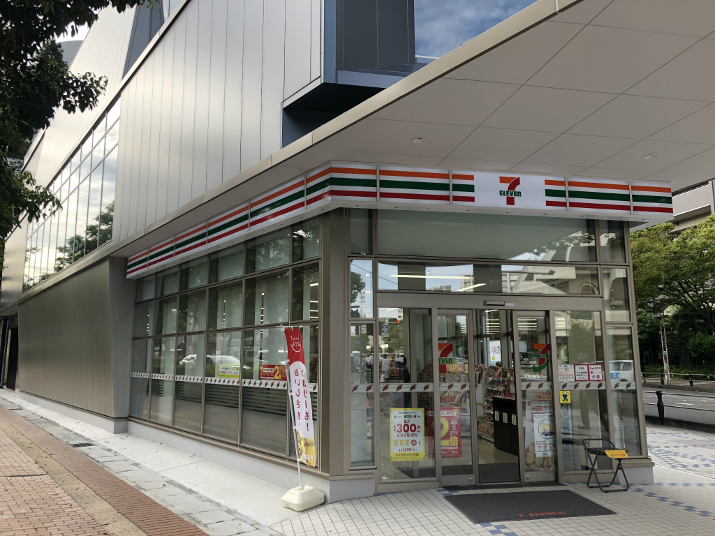 Oh!Me大津テラス前に「セブンイレブン大津におの浜2丁目店」がオープンしていました。無料Wi-Fiセブンスポットもあります。