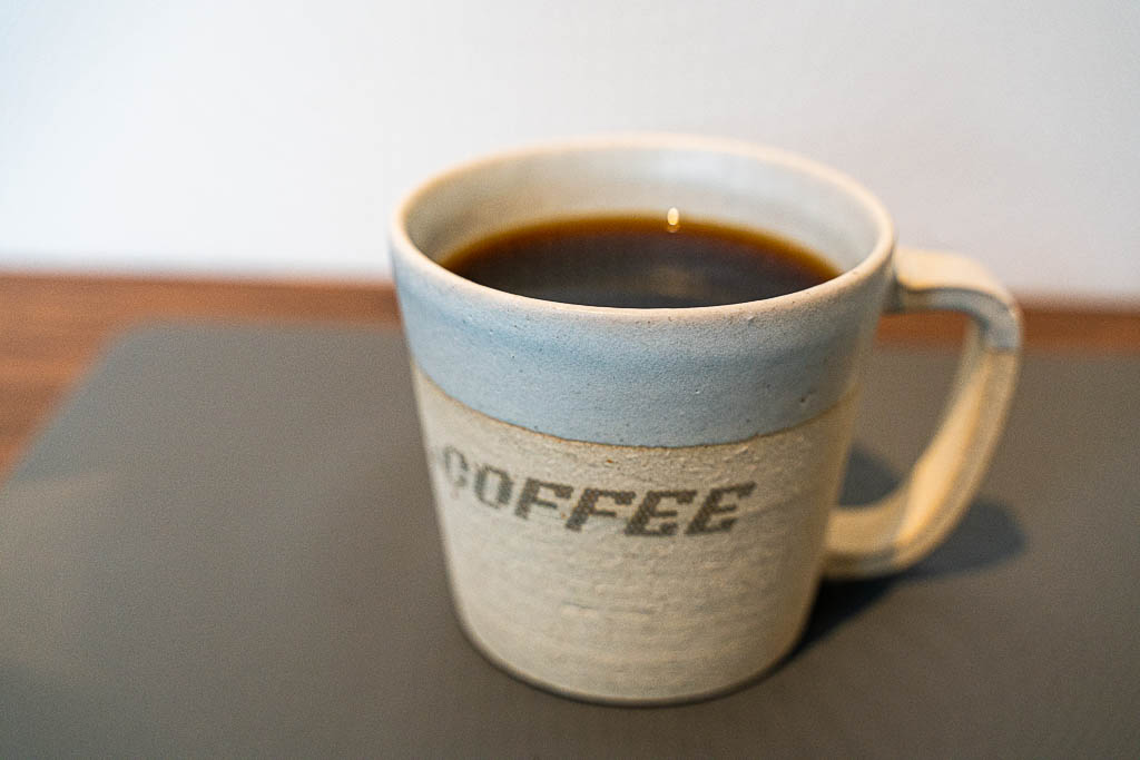 大津市のカフェ・「.COFFEE（ドットコーヒー）」のホットコーヒー