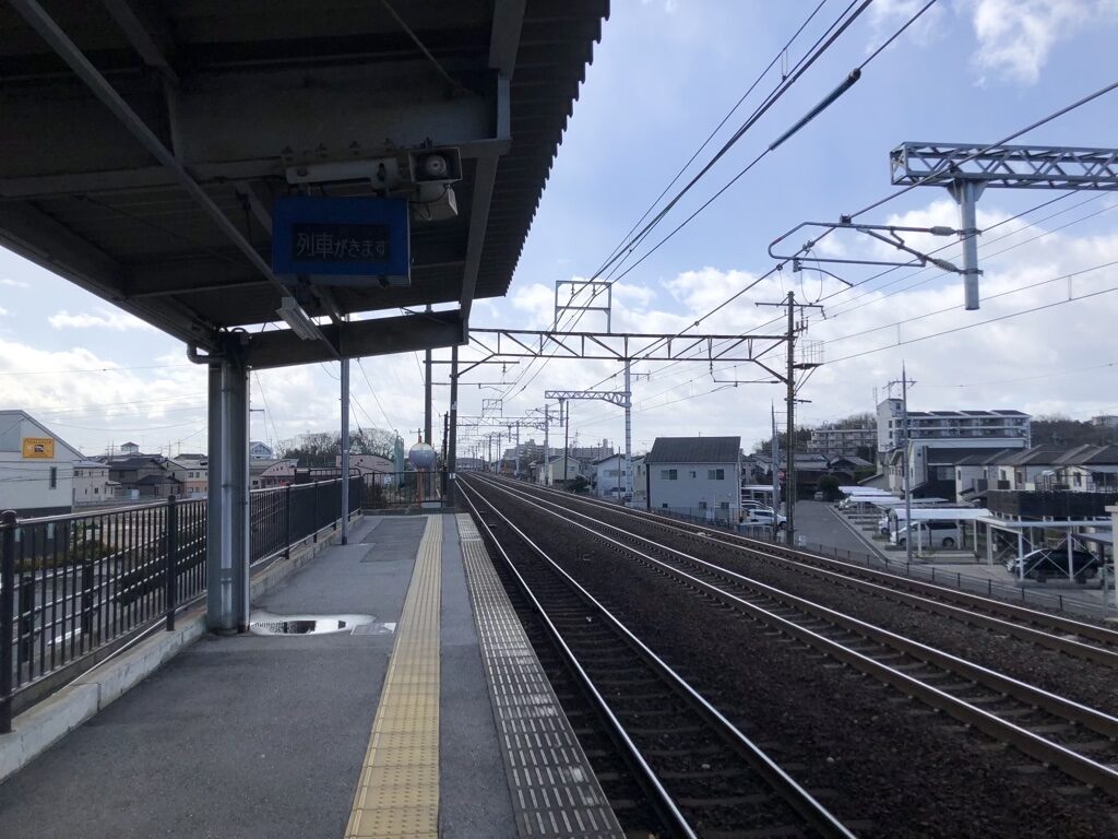 近江鉄道_ひこね芹川駅