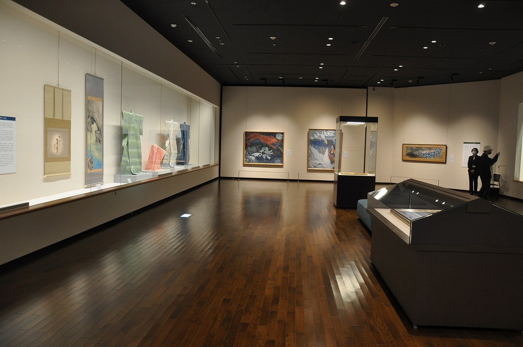 大津市の観光スポット・滋賀県立近代美術館の展示室