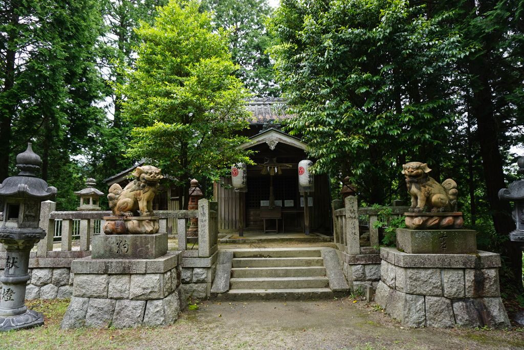 信楽町の愛宕・陶器神社