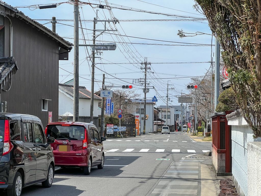 滋賀県日野町「松尾」の信号からすぐ