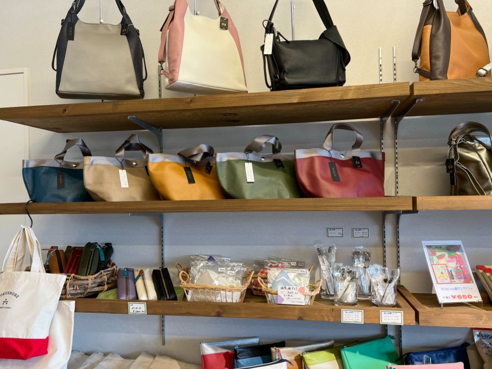 日野町ロクショア物販カバン