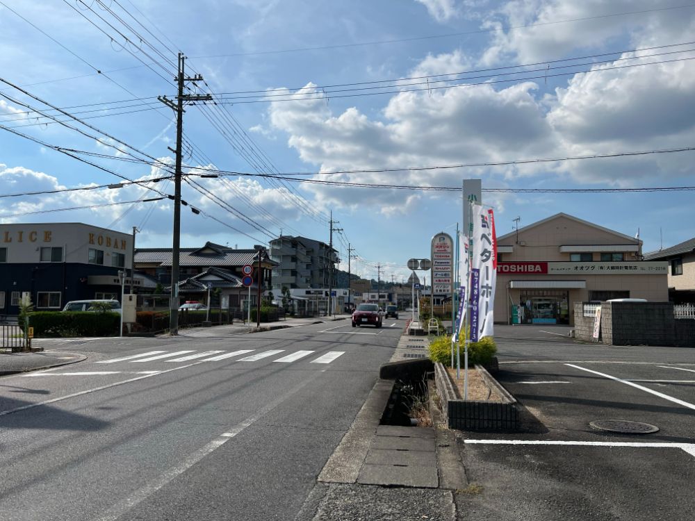 湖南市居酒屋 和㐂（KAZUKI）石部店リニューアルオープン道路